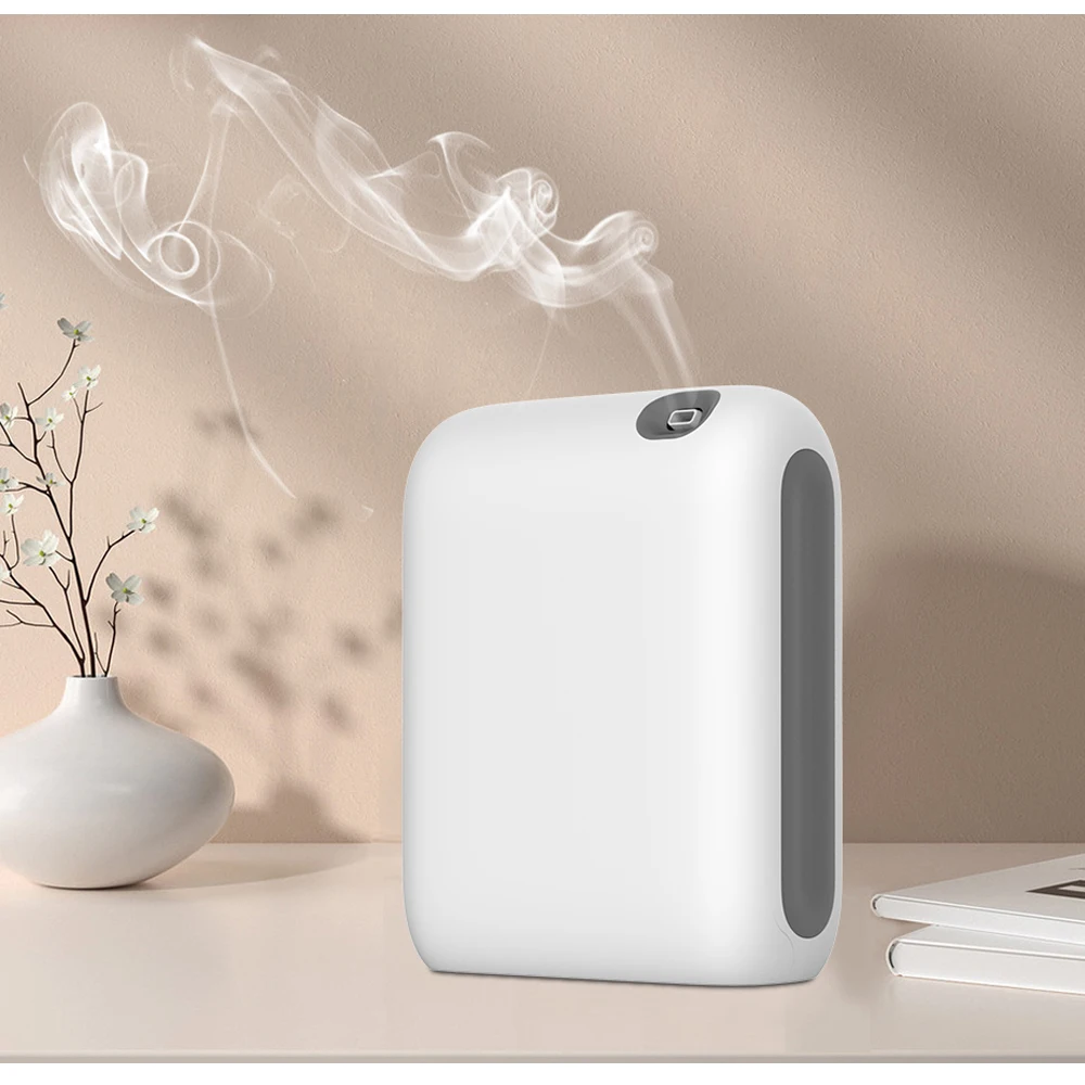 Wholesale 200ml Small Battery Scent Diffuser With Bluetooth Aromatherapy Diffuser for Essential Oil Bathroom Aroma Diffuser