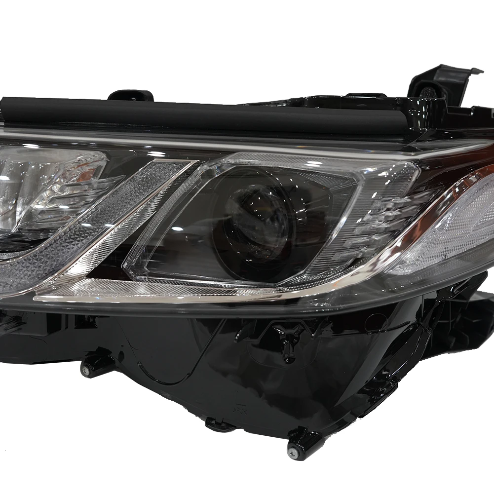 Head Lamp 81110-06e20 81150-06e20 Car Head Light Automotive Head Lamp For Toyota Camry 2018 manufacture