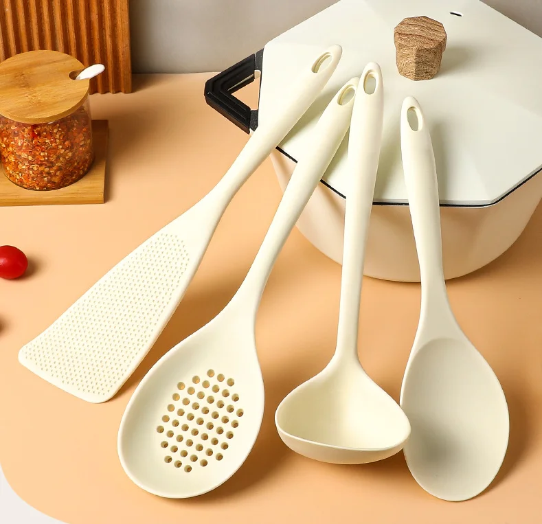 Unique Design Kitchenware Set Kitchen Accessories Cookware Set 4pcs