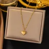 Collana con pendente placcato oro 11