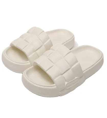 Pabrik OEM sandal kamar mandi pasangan, sandal anti licin sol tebal dan  sandal kotak-kotak untuk wanita di musim panas