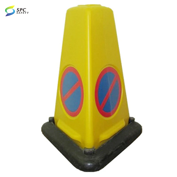 Factory Rotational Mould Producing Fashionable New Style Malaysia Road Safety HDPE Polis Plastic Pyramid Triangle Traffic Cone