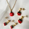 gold-necklace