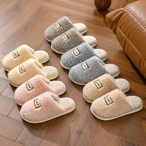 Stylish Warm Plush Indoor Winter for Slippers for Couples Comfortable Home Use Plush Closed-Toe Design Anti-Slippery Trendy