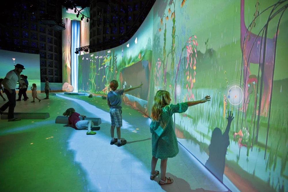 Interactive Projection Glass Virtual Rear Projection System wall interactive projector  Laser Touch Module Support Finger Touch