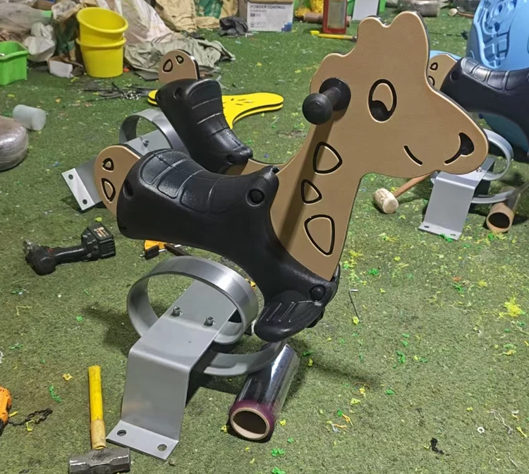 China Supplier Used Playground Equipment PE Plate Children's Spring Wooden Horse Applied in Theme Parks