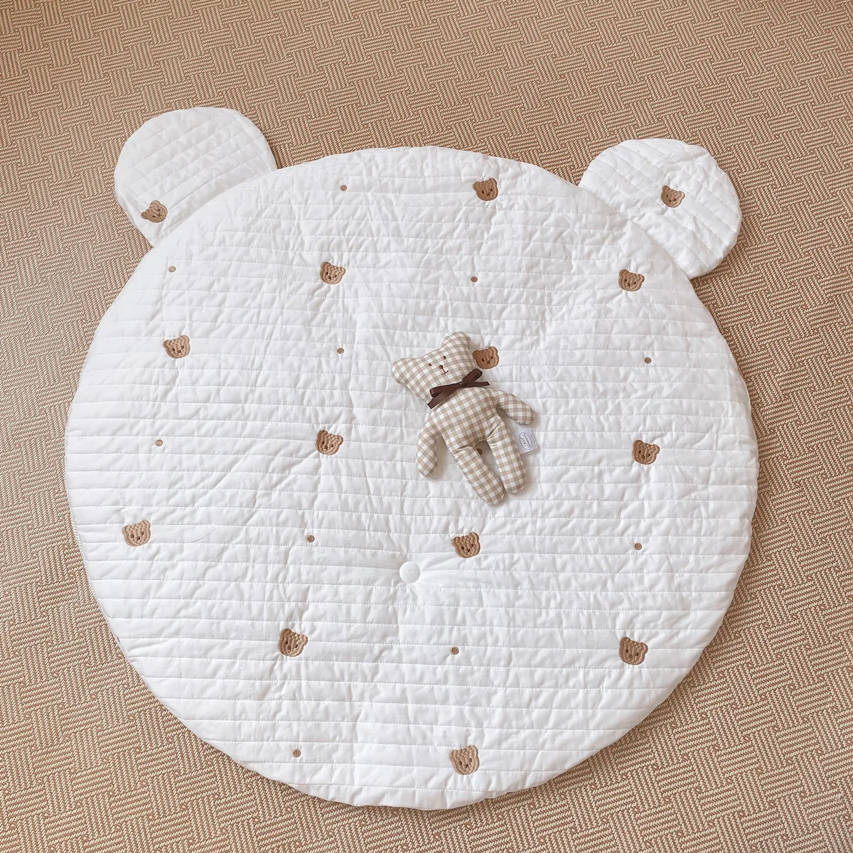 Custom Quilted Floor Mat Embroidery Bear Baby Crawling Play Mats For Floor factory