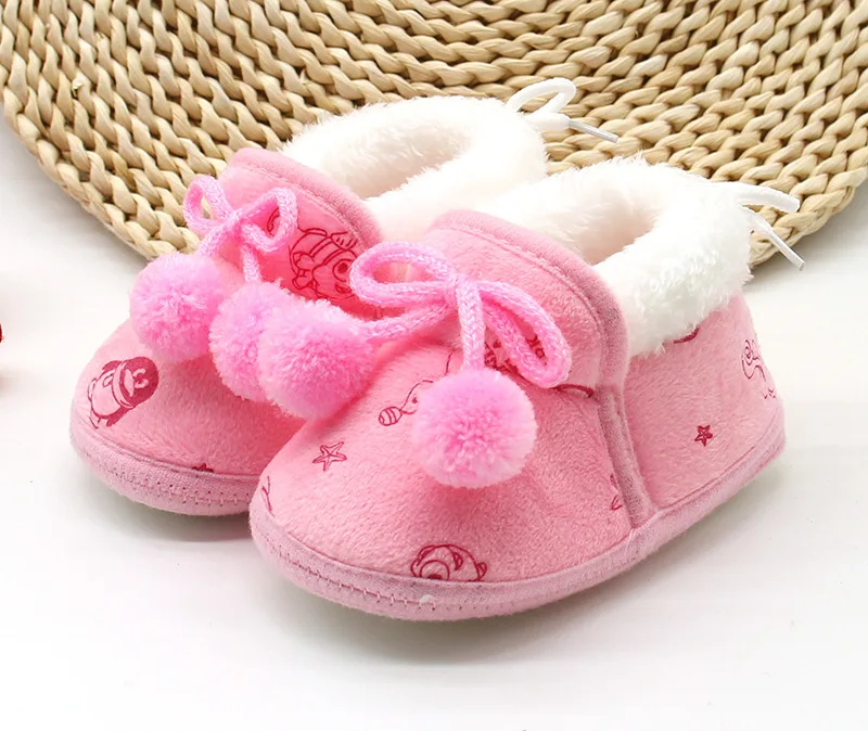 Winter Cotton Soft Plush and Thick Peepers Baby Shoes Girl Baby Boy Shoes Newborn Baby Shoes Venonat Wholesale