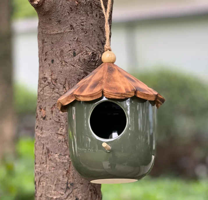 Pretty wood bird house bird house nest wood outdoor pigeons bird house