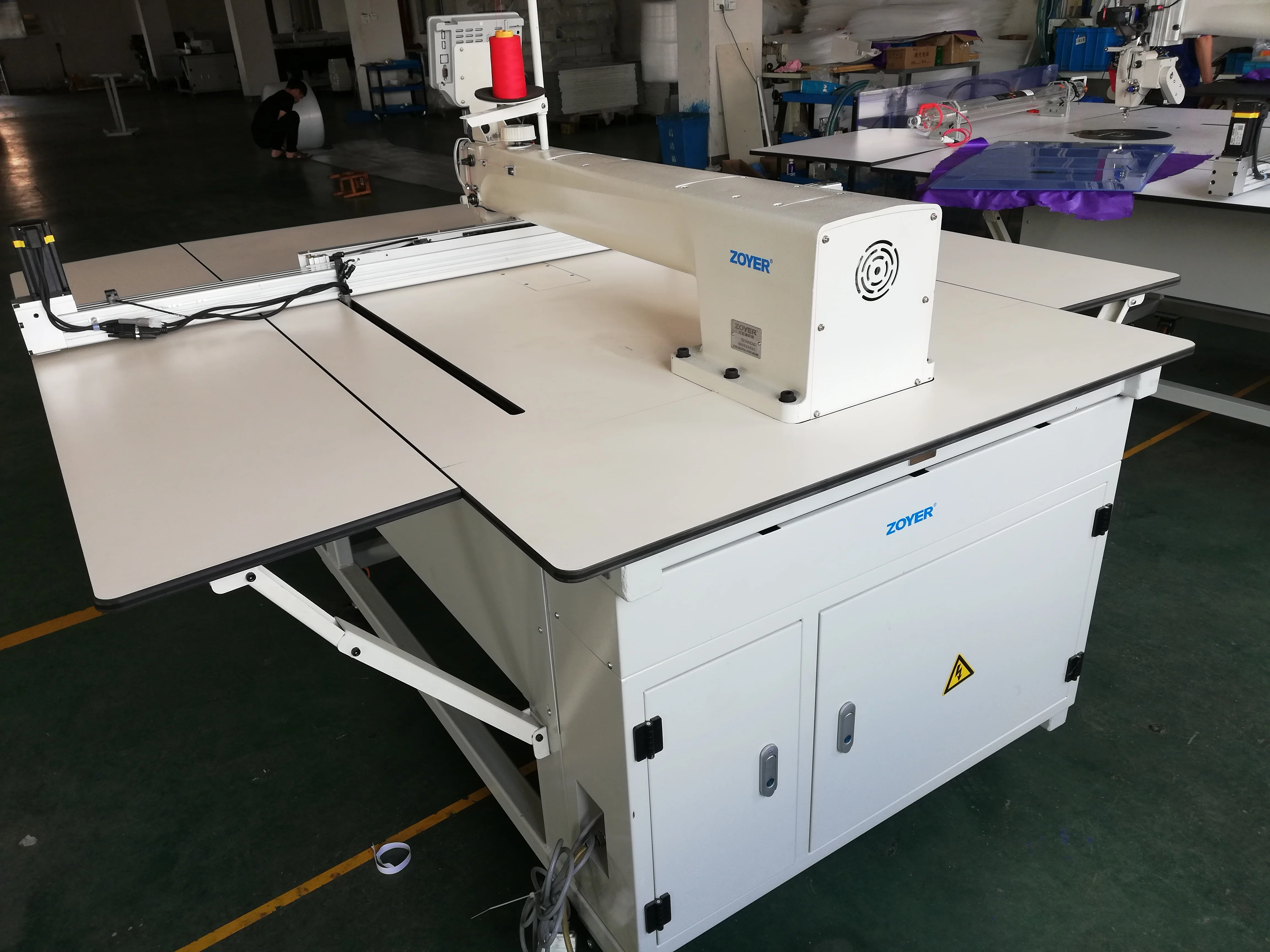ZY9080CNC Zoyer CNC Intelligence Templates Computerized Automatic Sewing Machine for Leather Car Seat