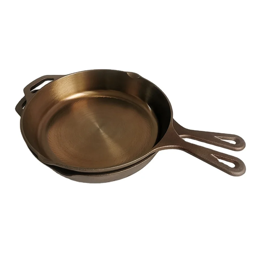 MANOLI Cast Iron Skillet with Removable Handle