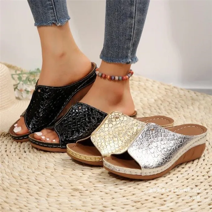 Factory New Thick Bottom Fish Mouth Slippers Female Stone Pattern Slope Heel Beach Sandal Slippers