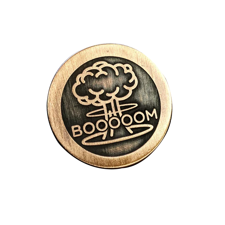 Manufacturer Golf Ball Marker Hammered Edge Ball Markers Custom Logo Design Die Stamp Ball Marker factory