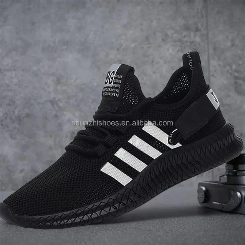 Low price Henan custom mesh breathable light weight low MOQ in stock men big size sports shoes slip on running shoes men's shoes