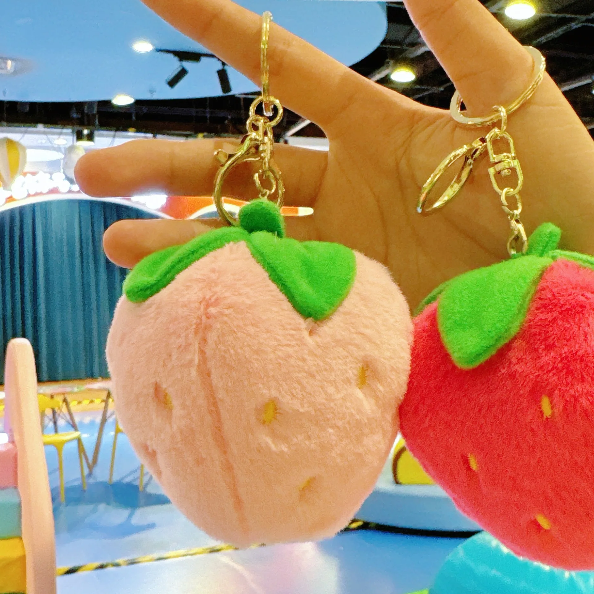 Wholesale Plushie Peluche Strawberry Plush Toys Doll Keychain