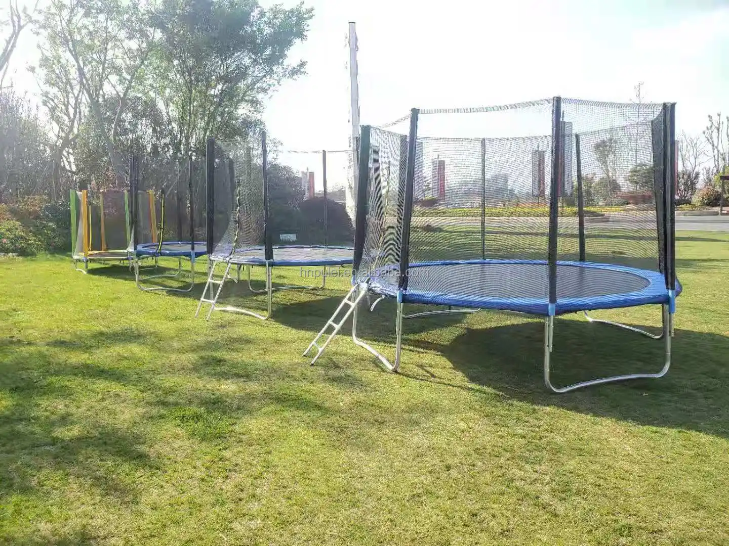 jumping trampolines (2).jpg