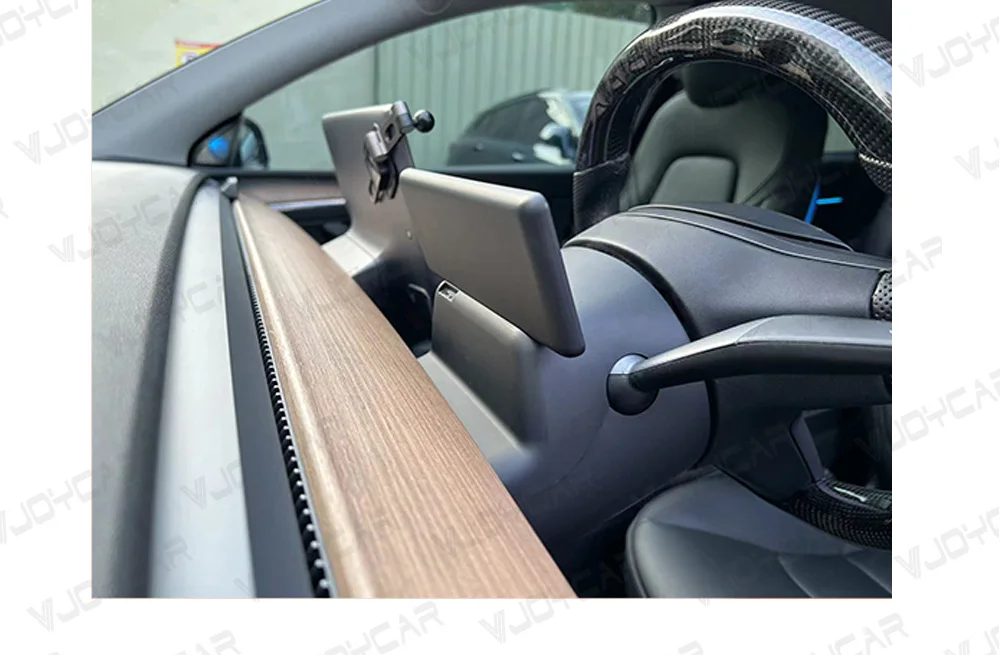 CarPlay Tesla Display (17).jpg