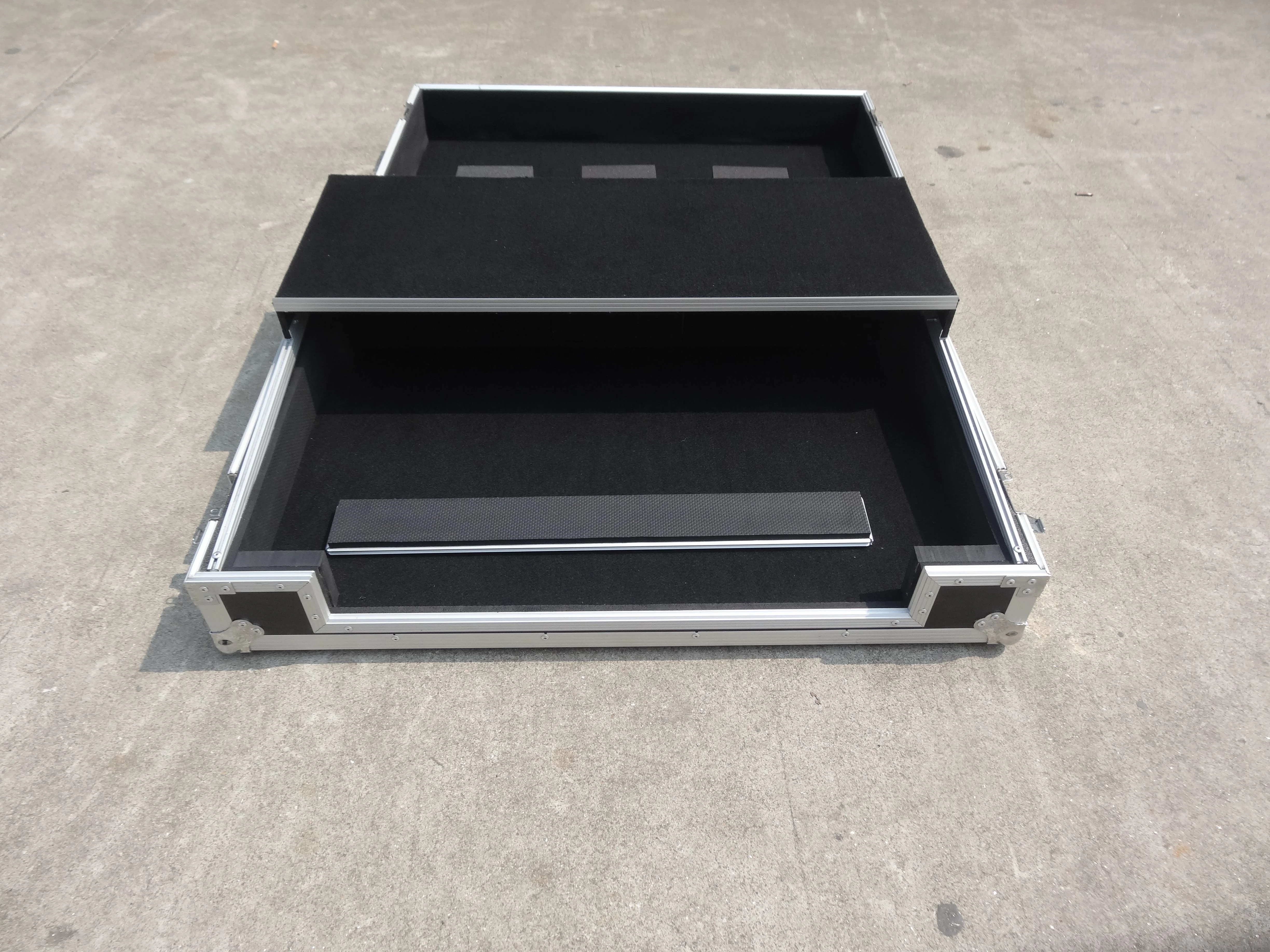 DENON DN-MC3000/DN-MC6000 DJコントローラーフライトケース| Alibaba.com