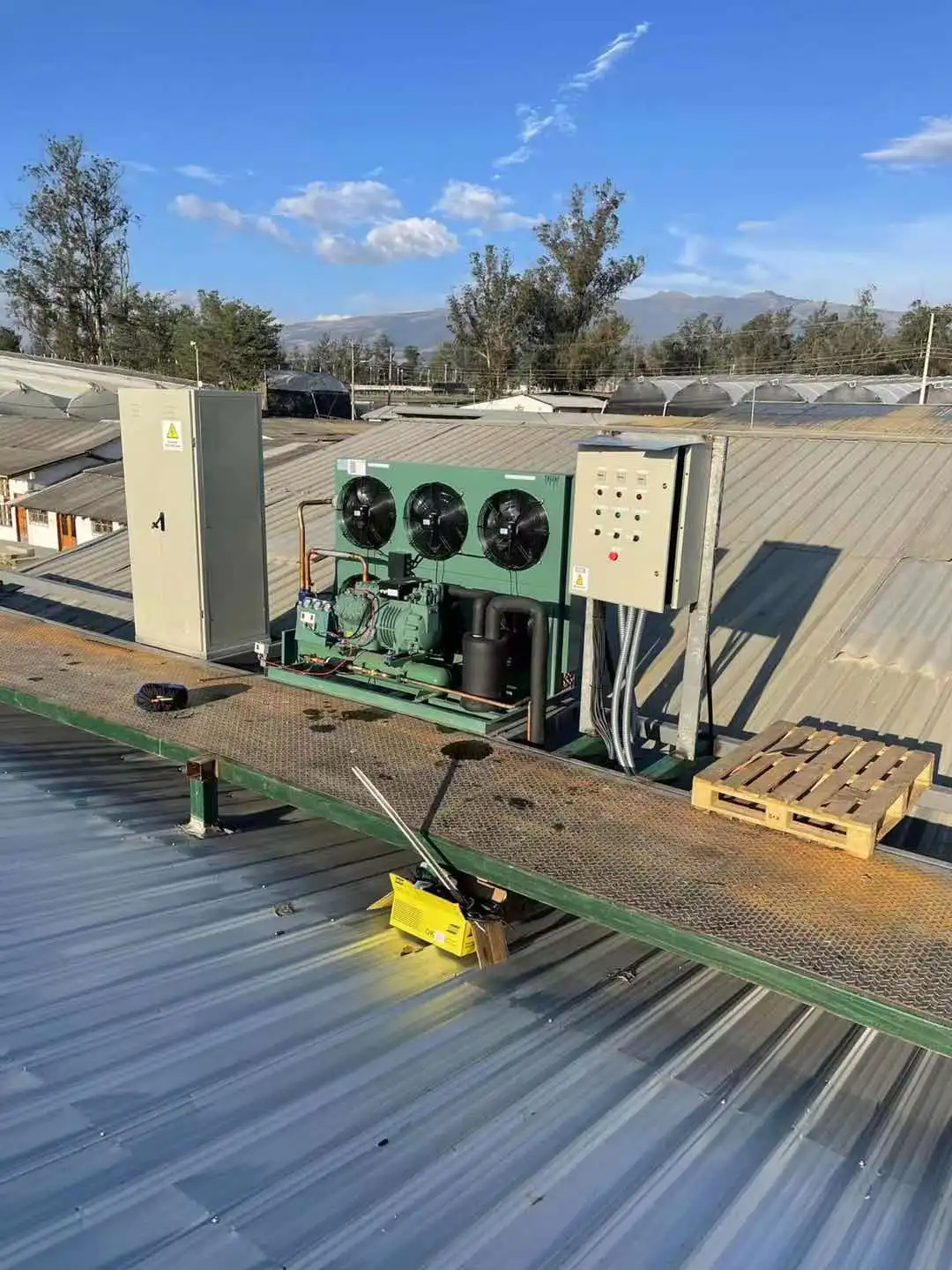 High Temp 4hp Freon Cooling Freezer Outside R134a/r404a Refrigeration