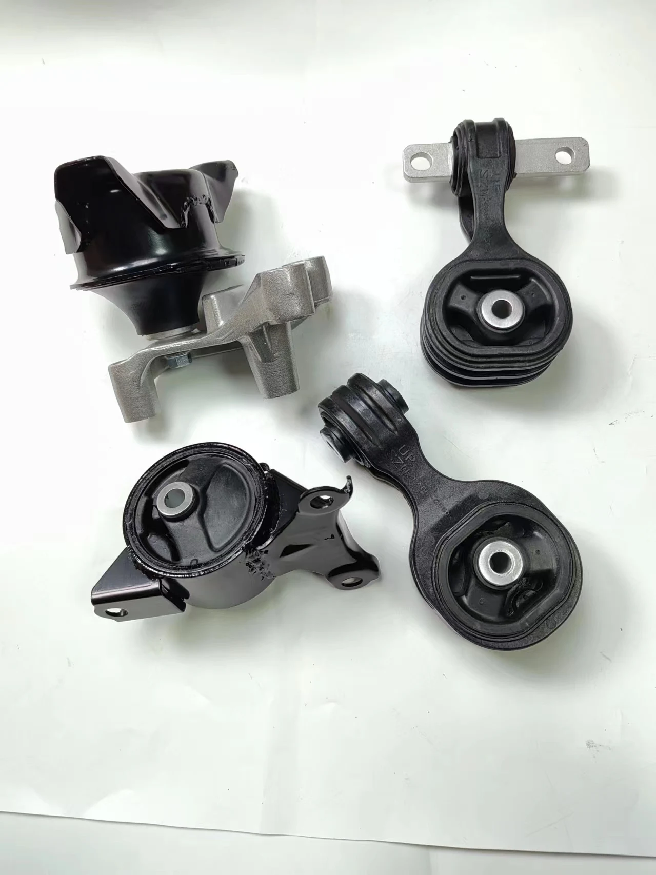 JJQ ホンダ ステップワゴン RK1/RK5用 エンジンマウント フロント