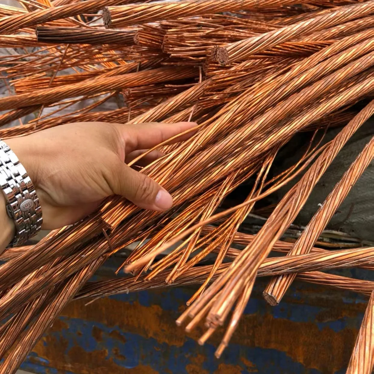 High Quality Wholesale Supply 99.99% Purity Copper Cable Scrap