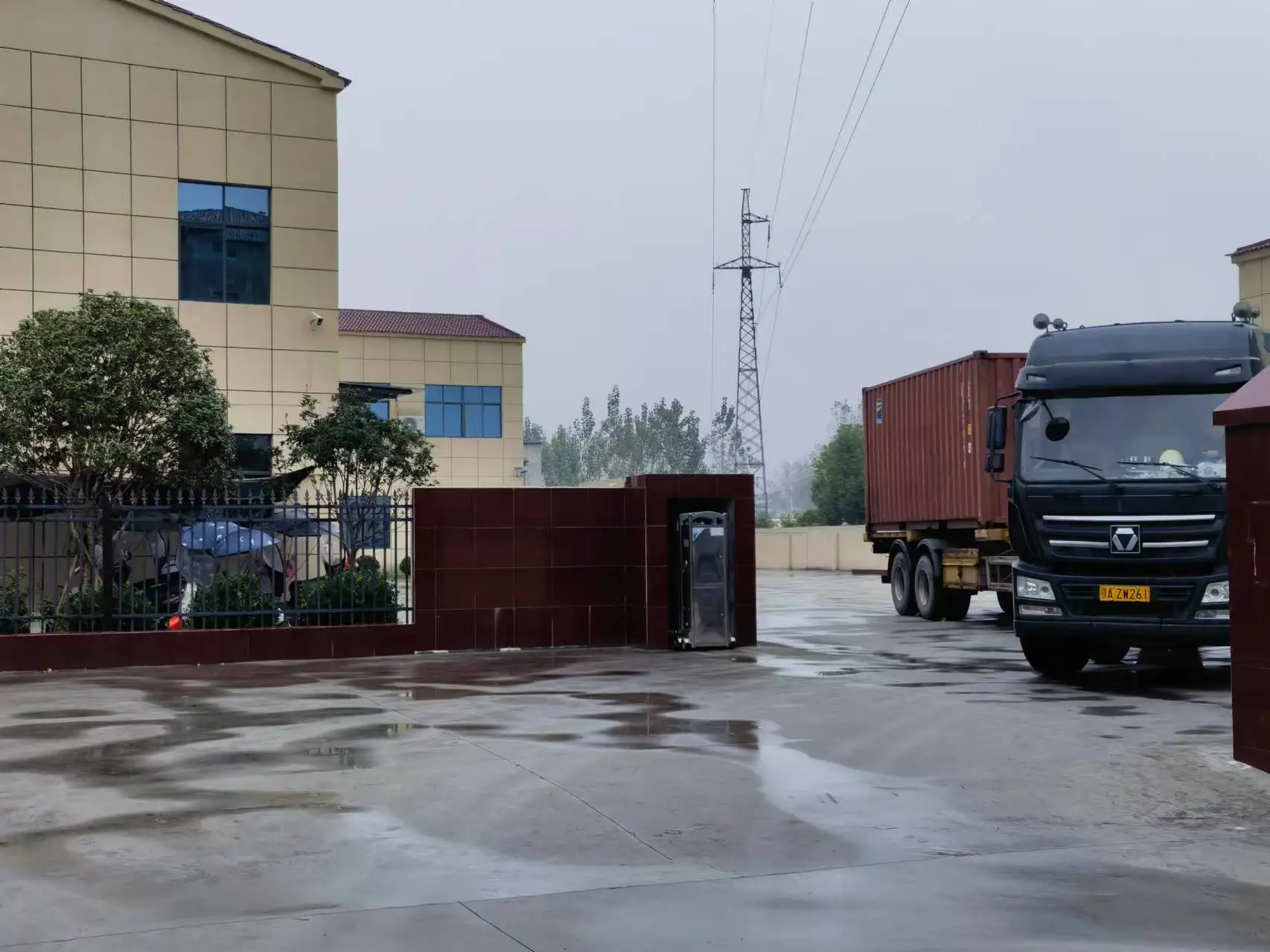 Non Slip Dotted Sole Spandex Washable Anti-Slip Shoe Cover factory