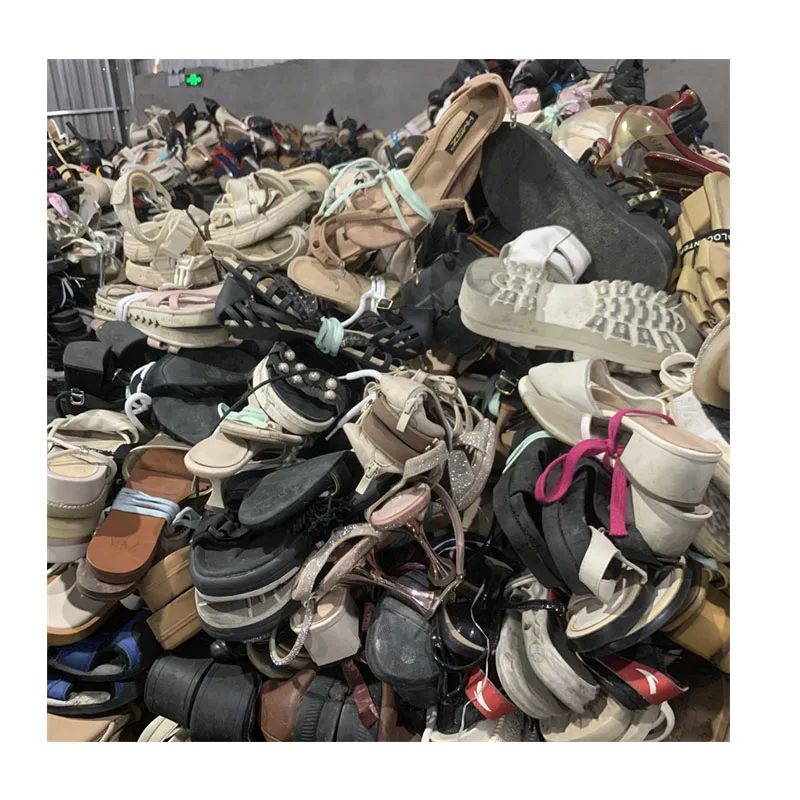 Sepatu Bekas Zapatos Usados смешанные Подержанные туфли женские летние сандалии б/у обувь в тюках