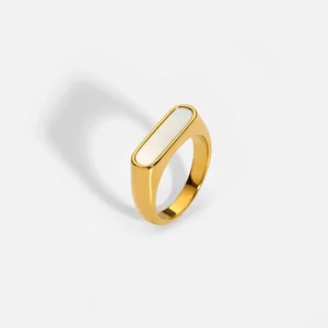 Trendy Dainty 18K Gold Plated Stainless Steel Geometric Rectangle Shell Ring White Dainty Jewelry for Gift