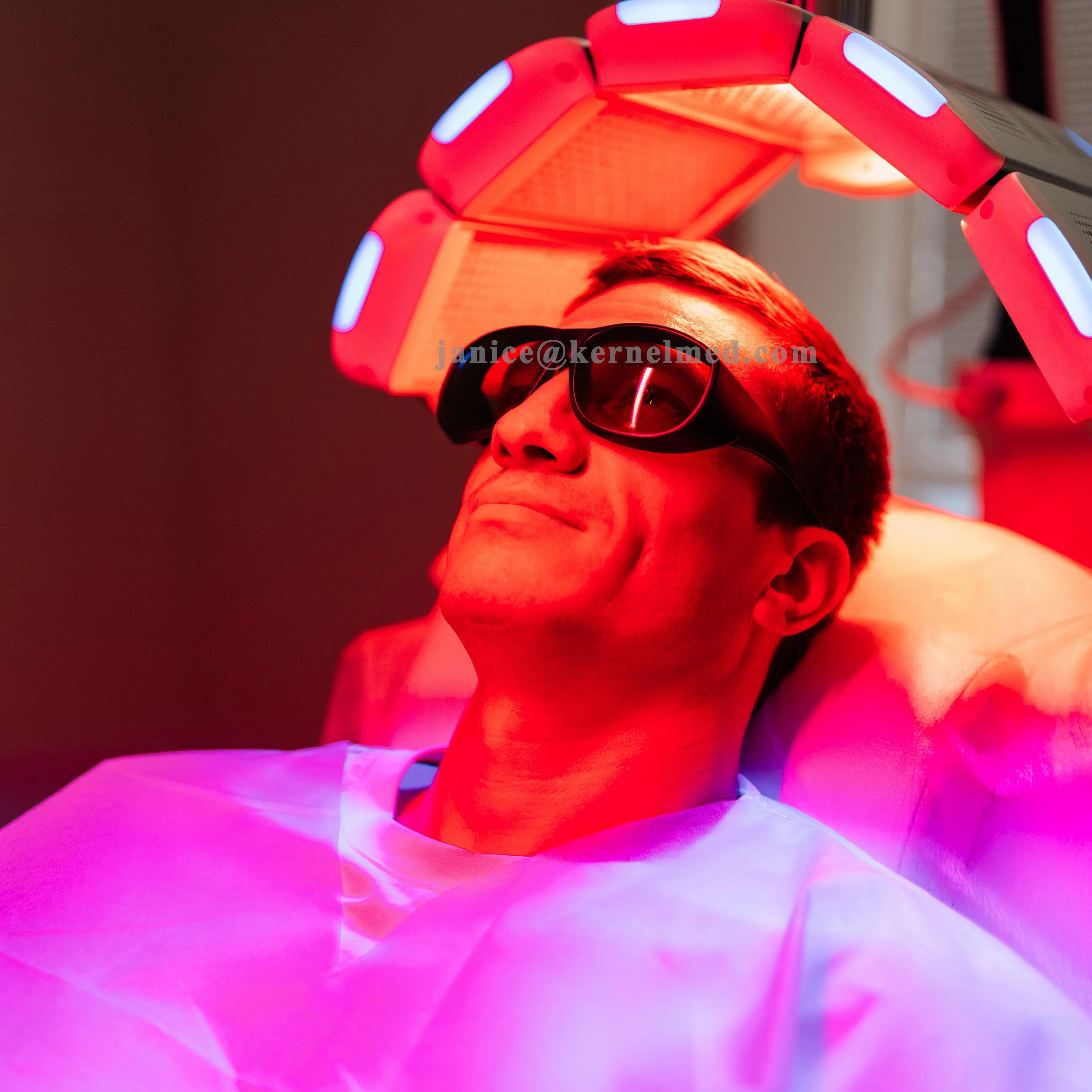 Kernel Professional LED Light Therapy Machine Multi-Wavelength PDT