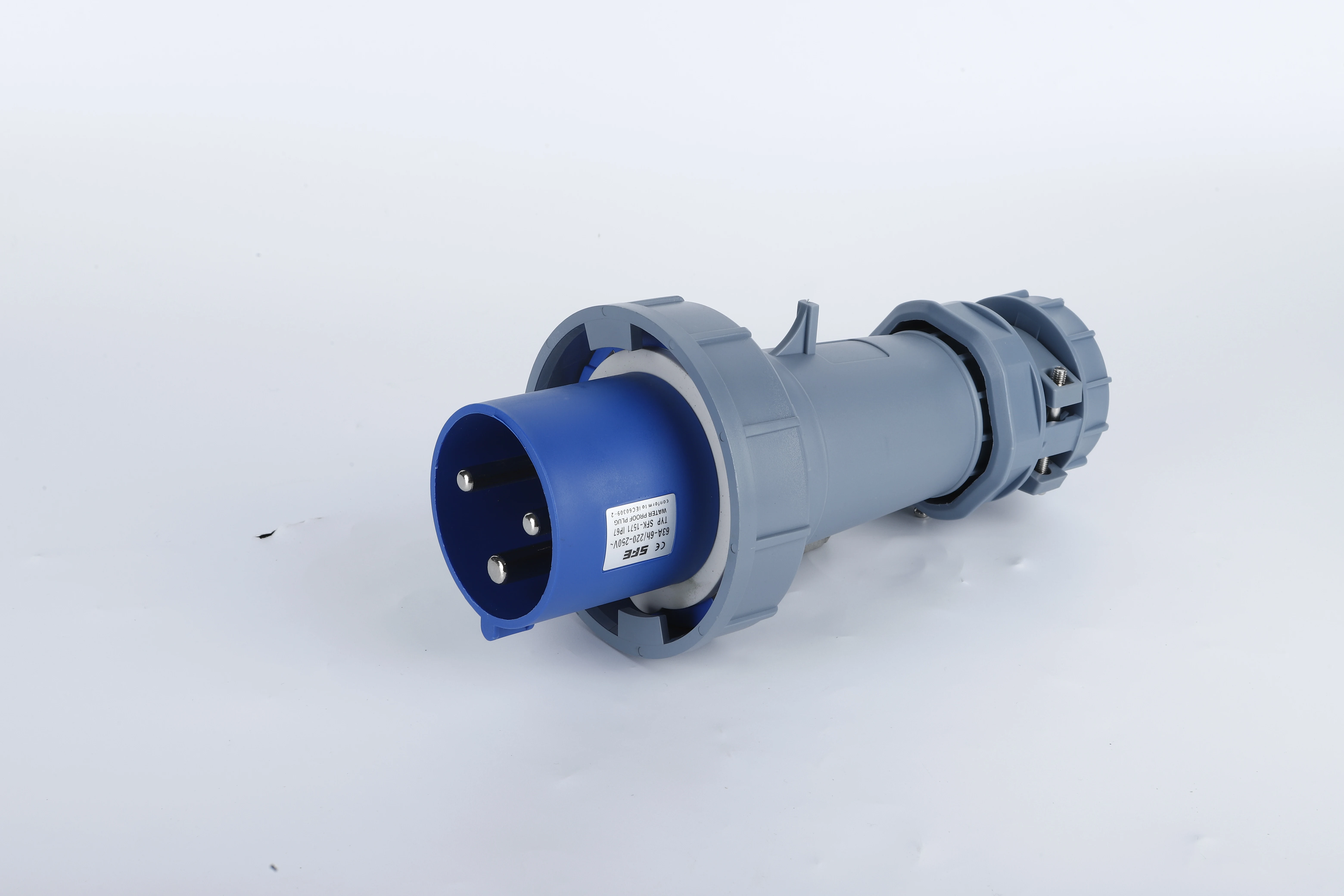 NEW Generation High Quality Ip67 Blue Plug Waterproof 220v Industrial Electrical Plastic Hole Plug Sockets