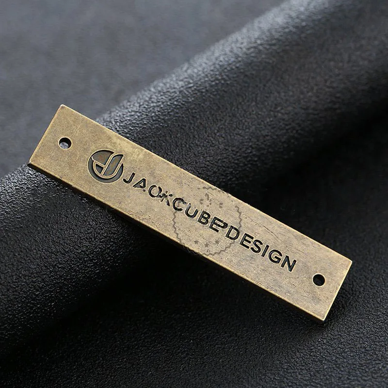 Customized Logo Metal Labels Zinc Alloy Garment Trademarks Tags Metal Accessories Tags for Clothing