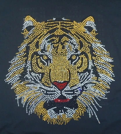 China Supplier Custom Money Reflective Logo Heat Transfer Custom Rhinestone Transfers Money Iron On Transfer For Hoodies