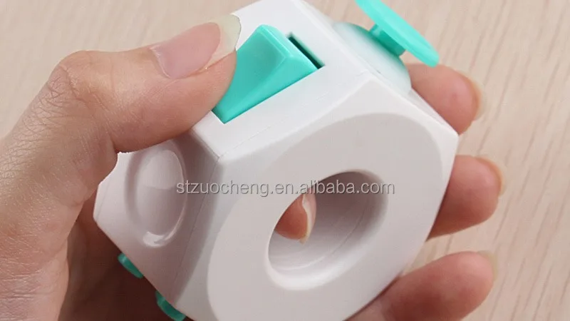 大人の6面ストレス解消おもちゃ子供のためのリングフィンガー