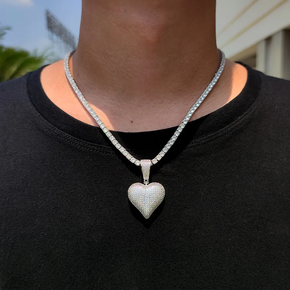 RQ  Micro Paved AAA CZ Stone Lucky Poker Pendants Heart Necklaces Men Hip Hop Bling Ice Out Rapper Jewelry Gold Party Gift
