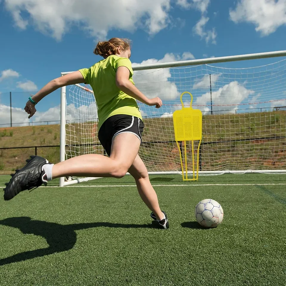 product new soccer sports training equipment portable moving abs soccer training free kick wall-8