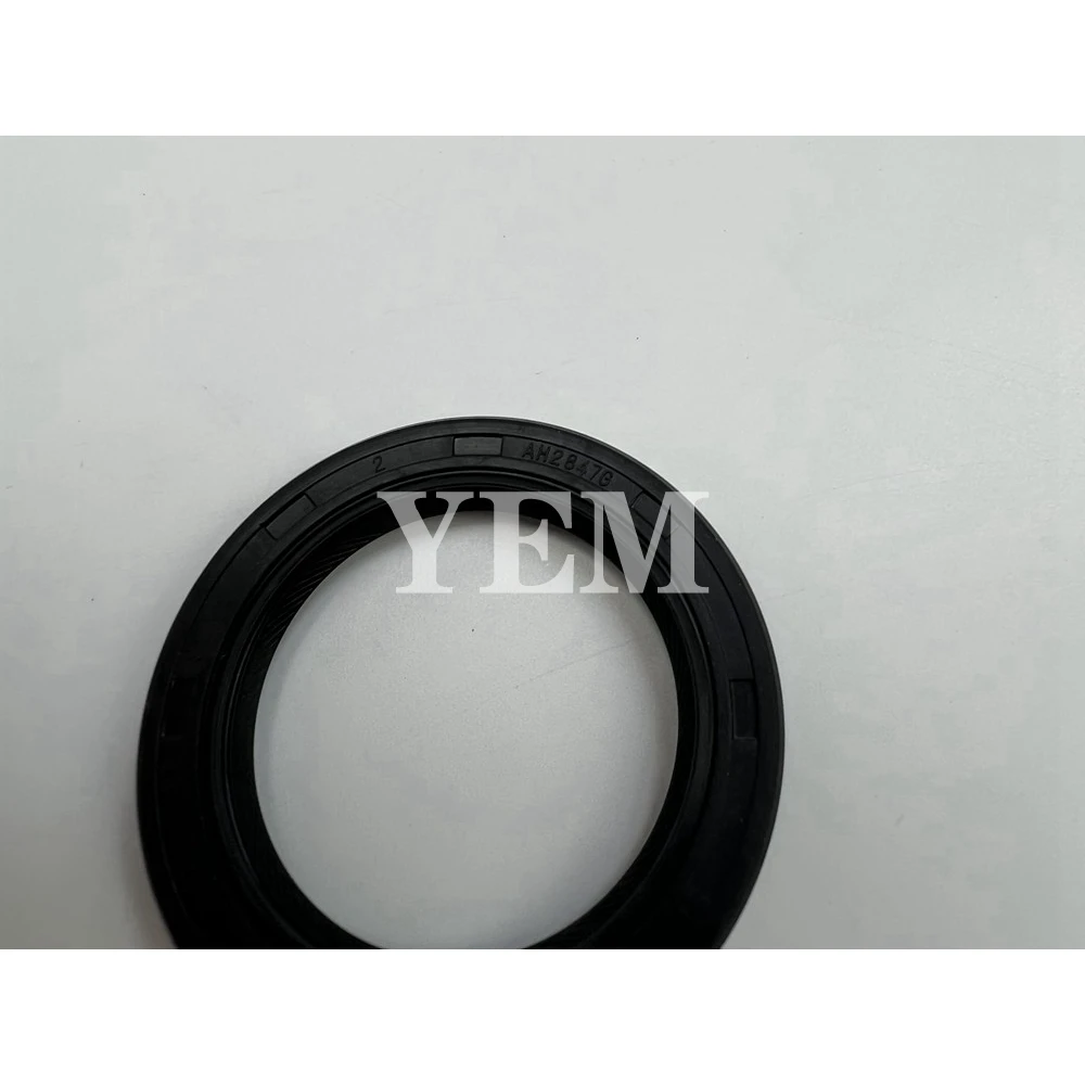 3KB1 Crankshaft Front Oil Seal for Isuzu Engine Repair Kit Replacement Engine Parts 2