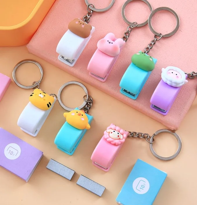 Оптовая продажа портативный мини-степлер милый степлер канцелярские принадлежности для детей