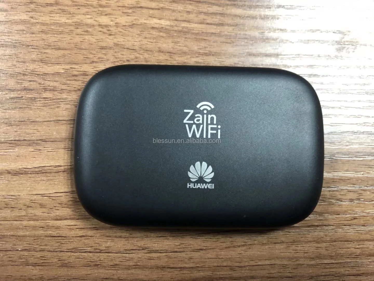 ロック解除済みのファーウェイ E5330 モバイルWiFiホットスポット