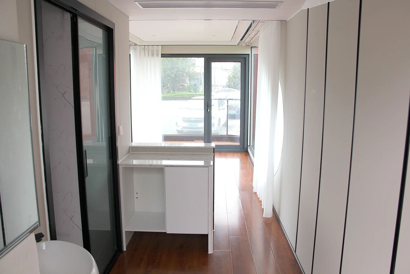 Made in China Export-specific Mobile Homes High Quality Super Luxury Space Capsules for Sale