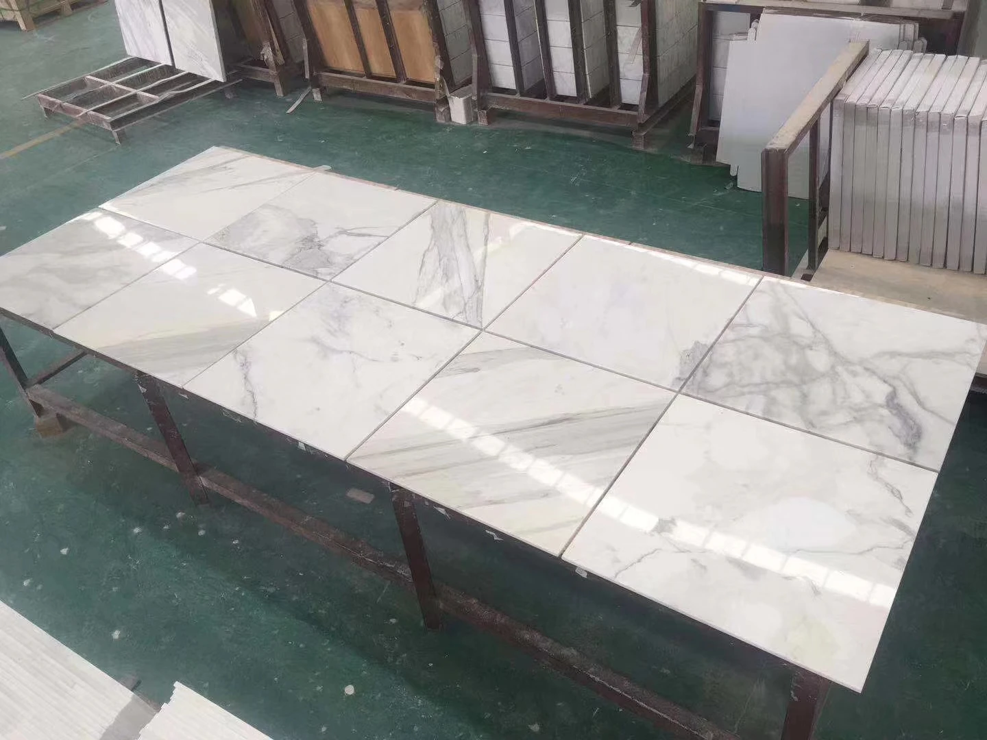 High End Luxury Calacatta White Marble Tiles For Interior Decoration