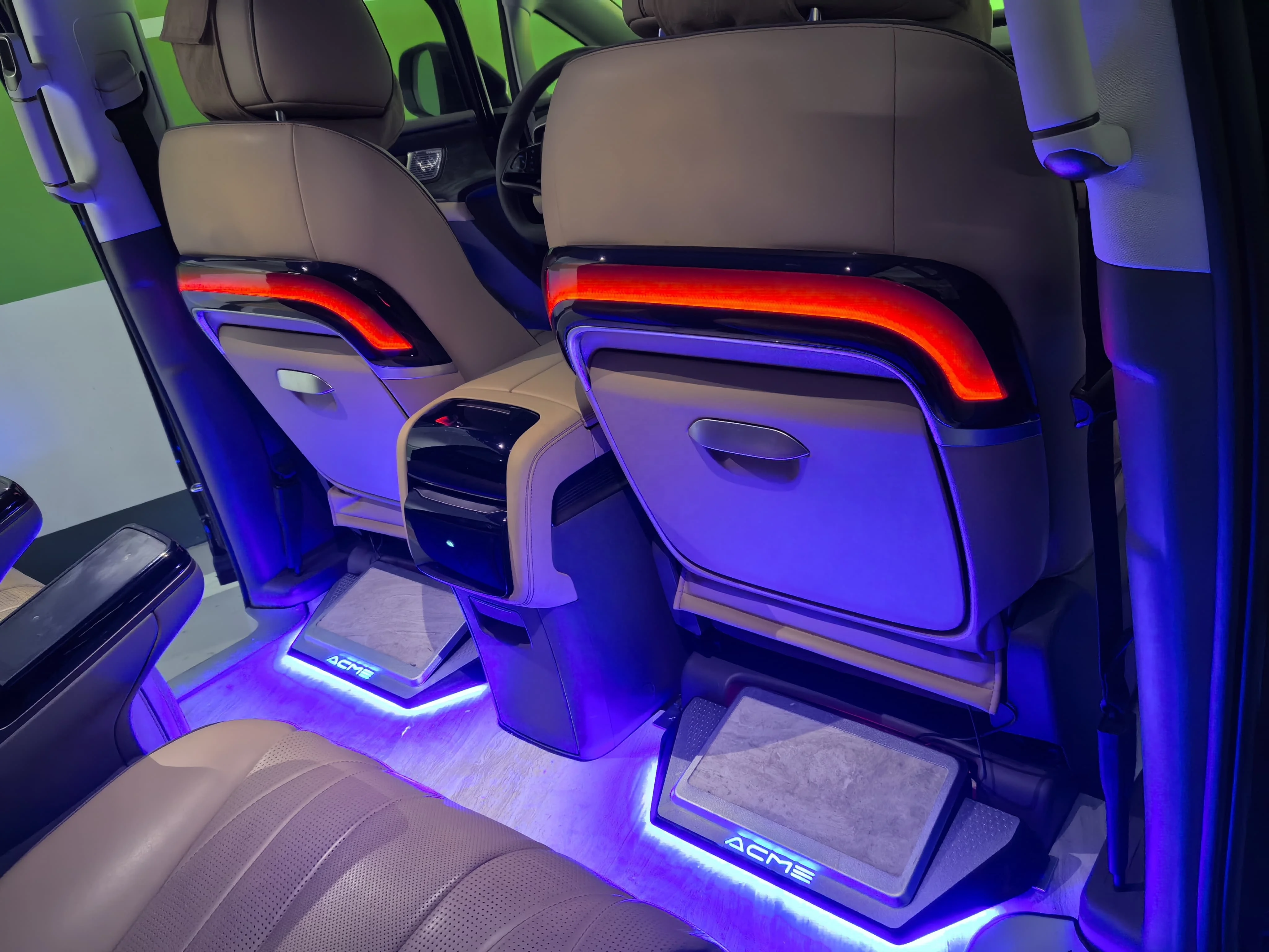 メルセデスベンツVクラスVito用カーラグジュアリーシート電動バック