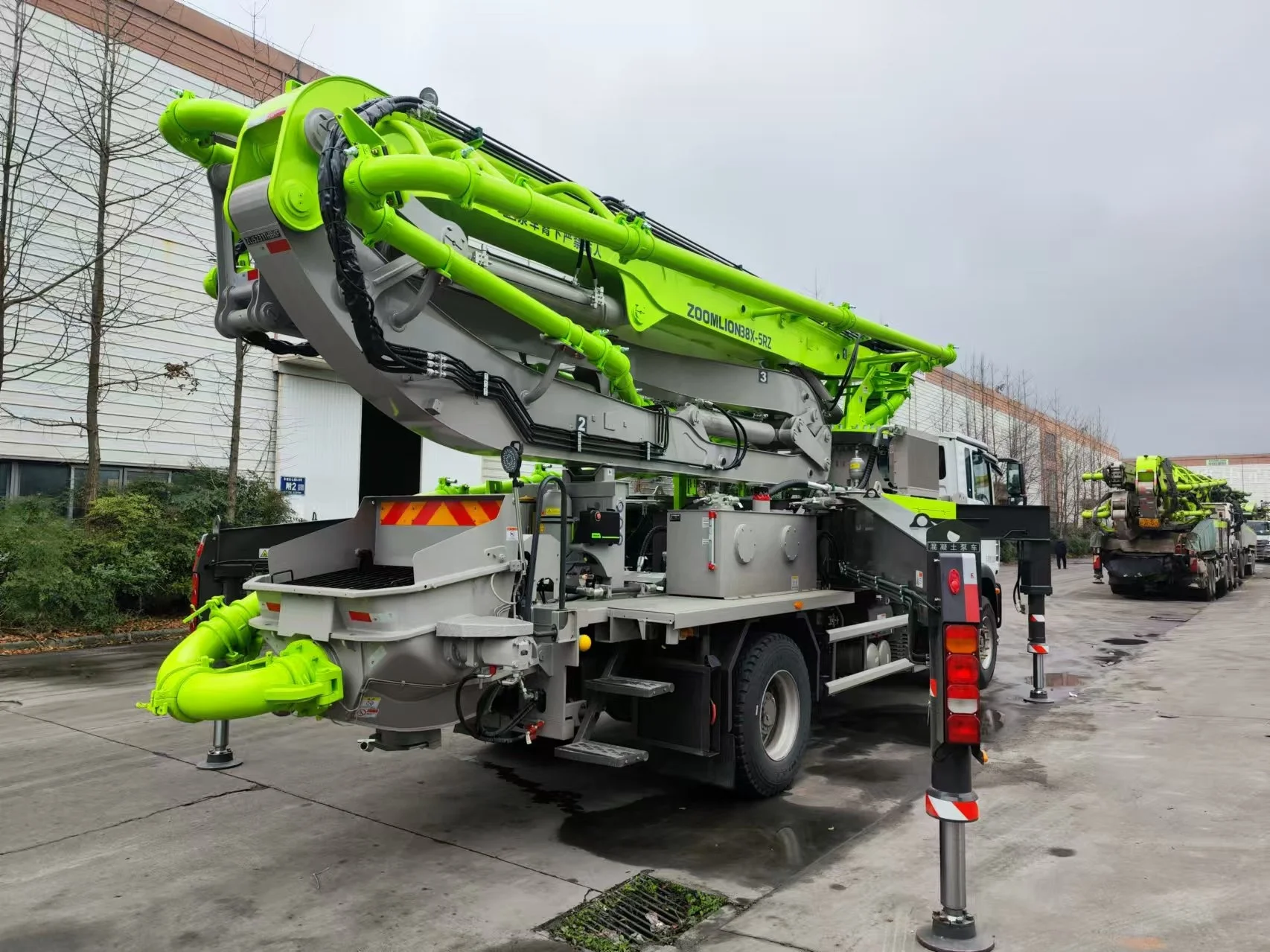 Zoomlion ZLJ5231THBKF 38X-5RZ Concrete Pump Truck - High Efficiency