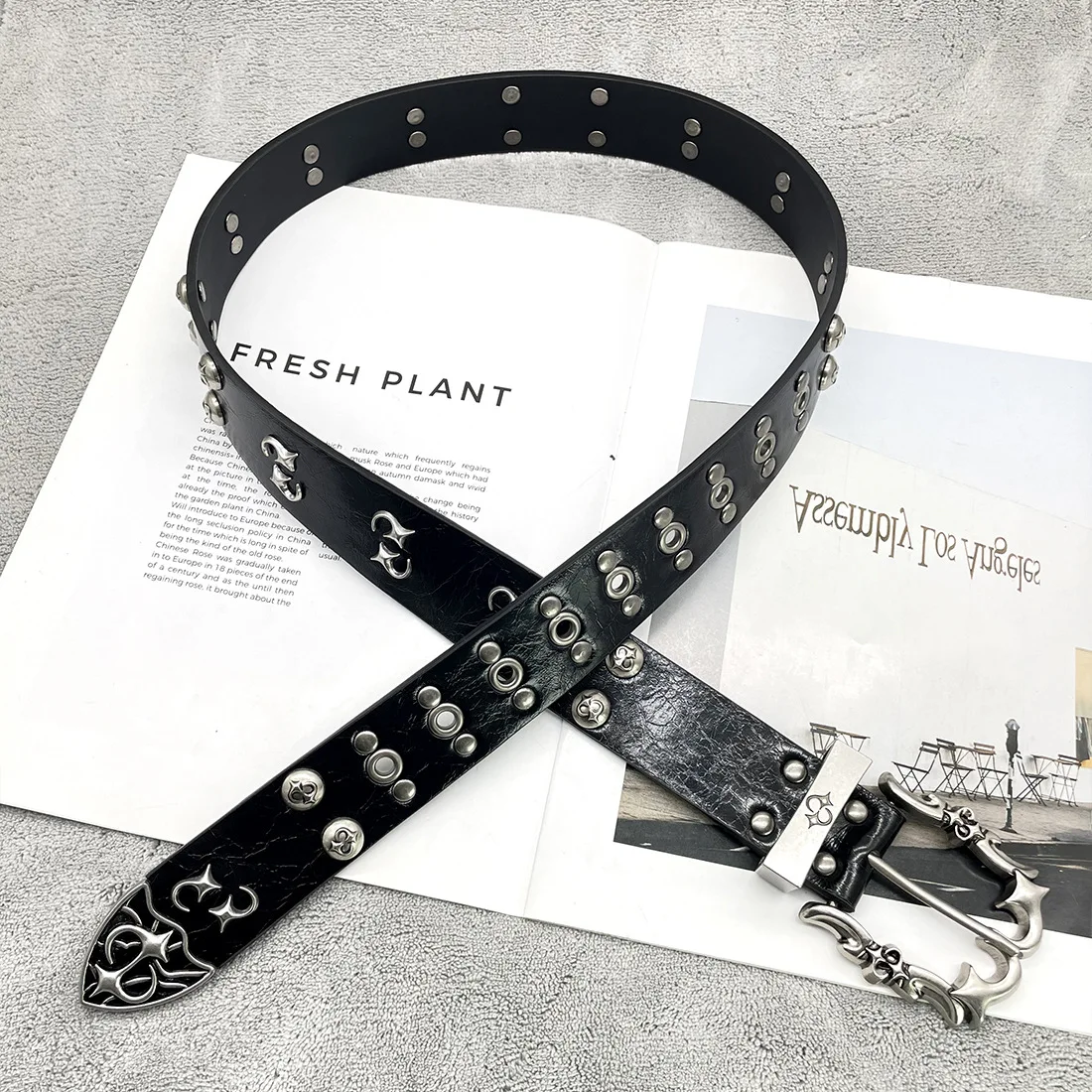 Wholesale Men's Retro Fashion Belt Personalized Colorful Youth Style Ancient Cross Classic Star Alloy Buckle Leather Belt