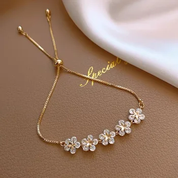 Light Luxury Niche Crystal Flower Bracelet Female Adjustable Exquisite Super Flash Wholesale Hand Jewelry Personality