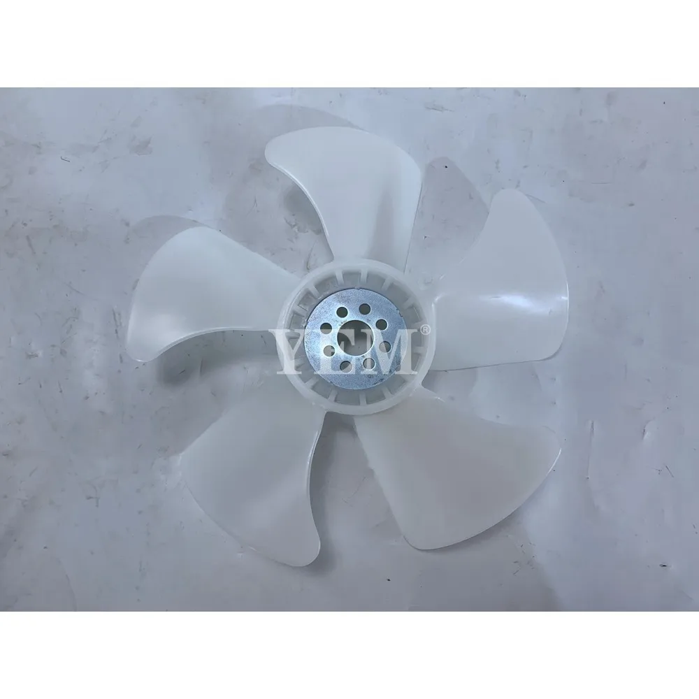 Good Quality D902 Fan Blade 17421-74110 Fit for Kubota D902 Engine. 2