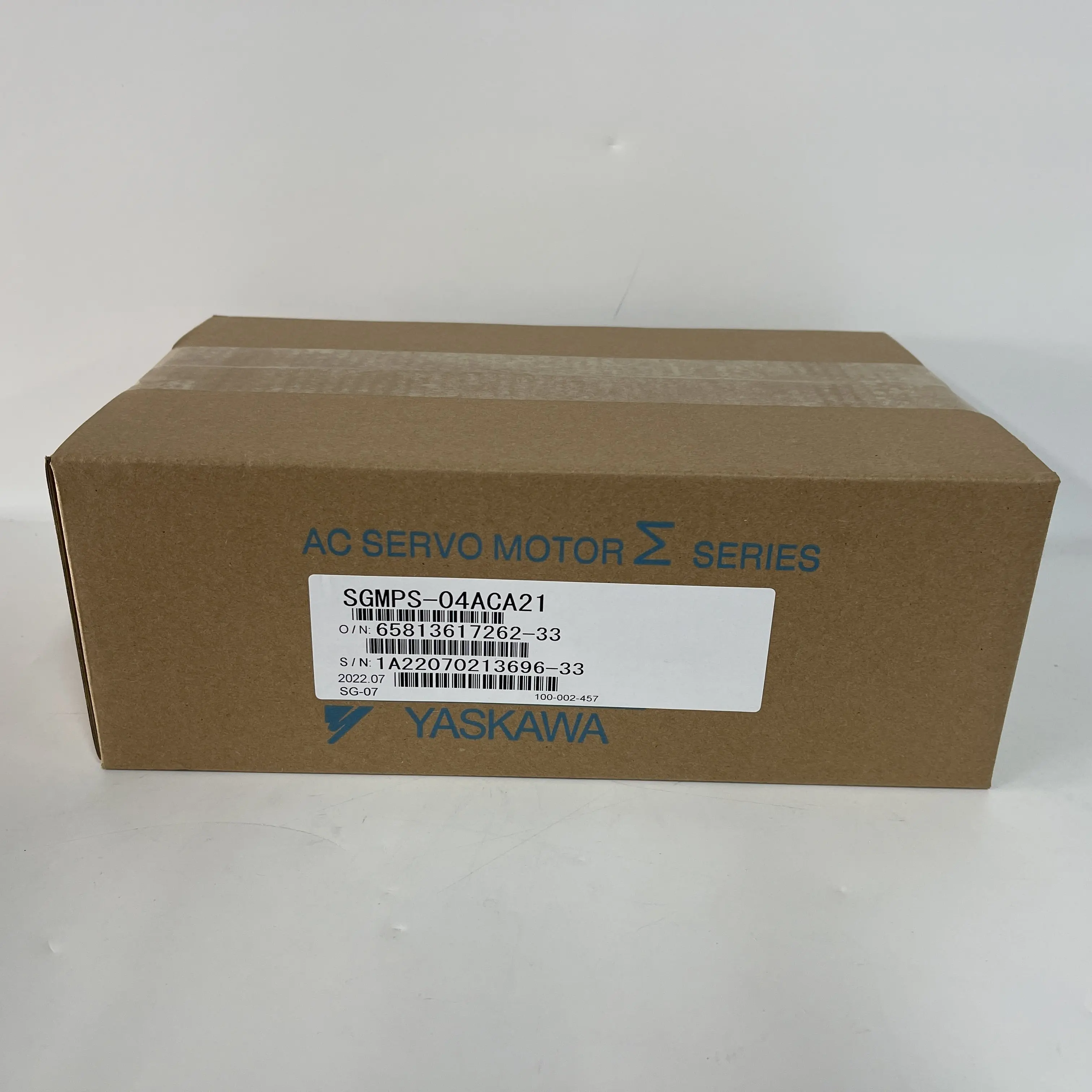 YASKAWA AC Servo Motor Sigma Series SGMPS-04ACA21 YASKAWA AC Servo Motor Sigma Series SGMPS-04ACA21