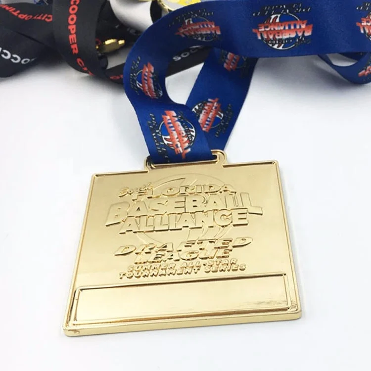 Cheap Custom Different Color Metal  Medal  Silver/gold/antique Bronze Metal Race Medals With Custom Ribbon