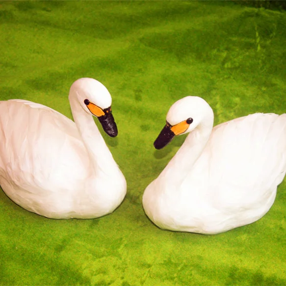 1 PCS Animal Model Simulation Swan Feather Craft Photography Props Garden Ornament Wedding Party Decoration  Swan