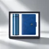 conjunto azul de tres piezas