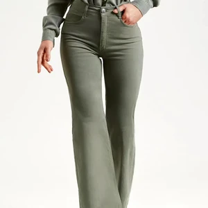 Spring 2026 New  Solid Color Slim-fit Fashion Furred Edge Micro Flare Jean Pants for Women